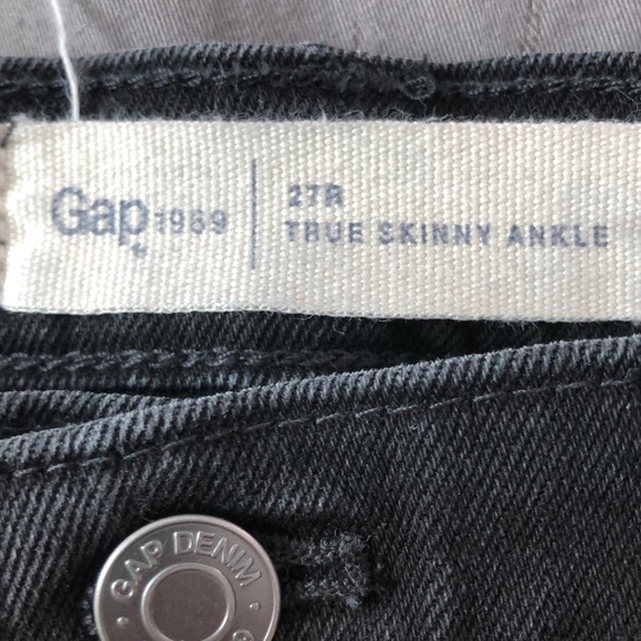 Gap black denim jeans w/velvet strip - Picture 3 of 4